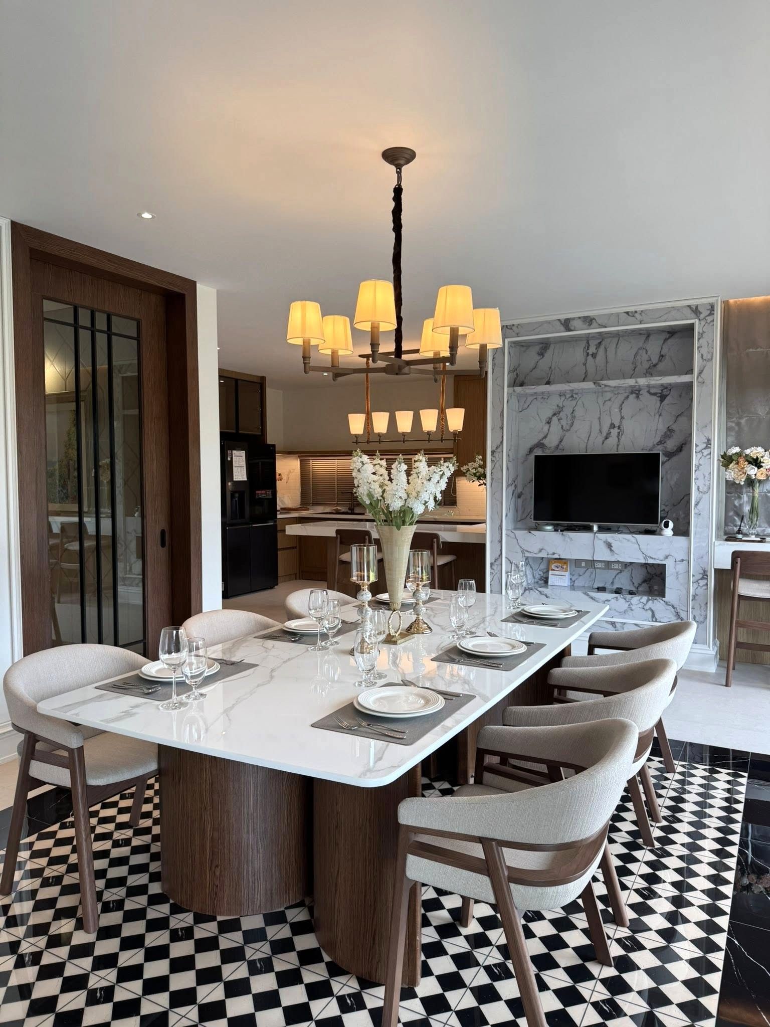 uploads/efe1bc97-da39-4732-9026-bc1cbf882b7a/aecebaea-72a2-4e6d-b3cd-c8db2637557f