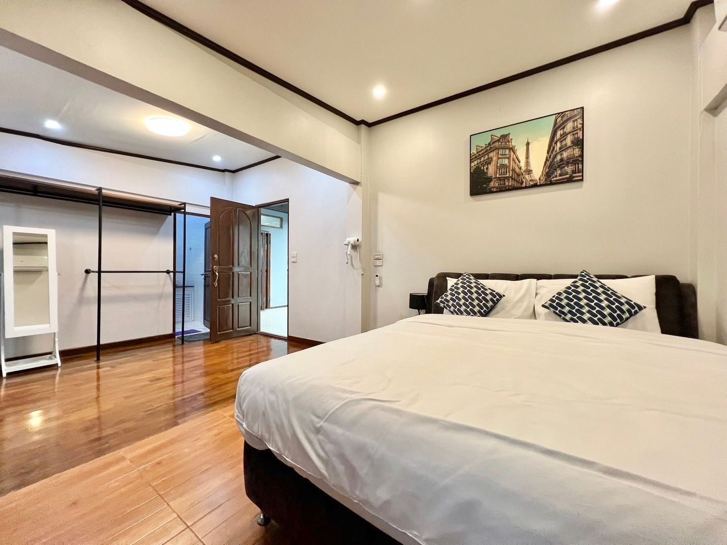 uploads/efe1bc97-da39-4732-9026-bc1cbf882b7a/aedc0c15-045d-44fd-9d21-64342f84d230