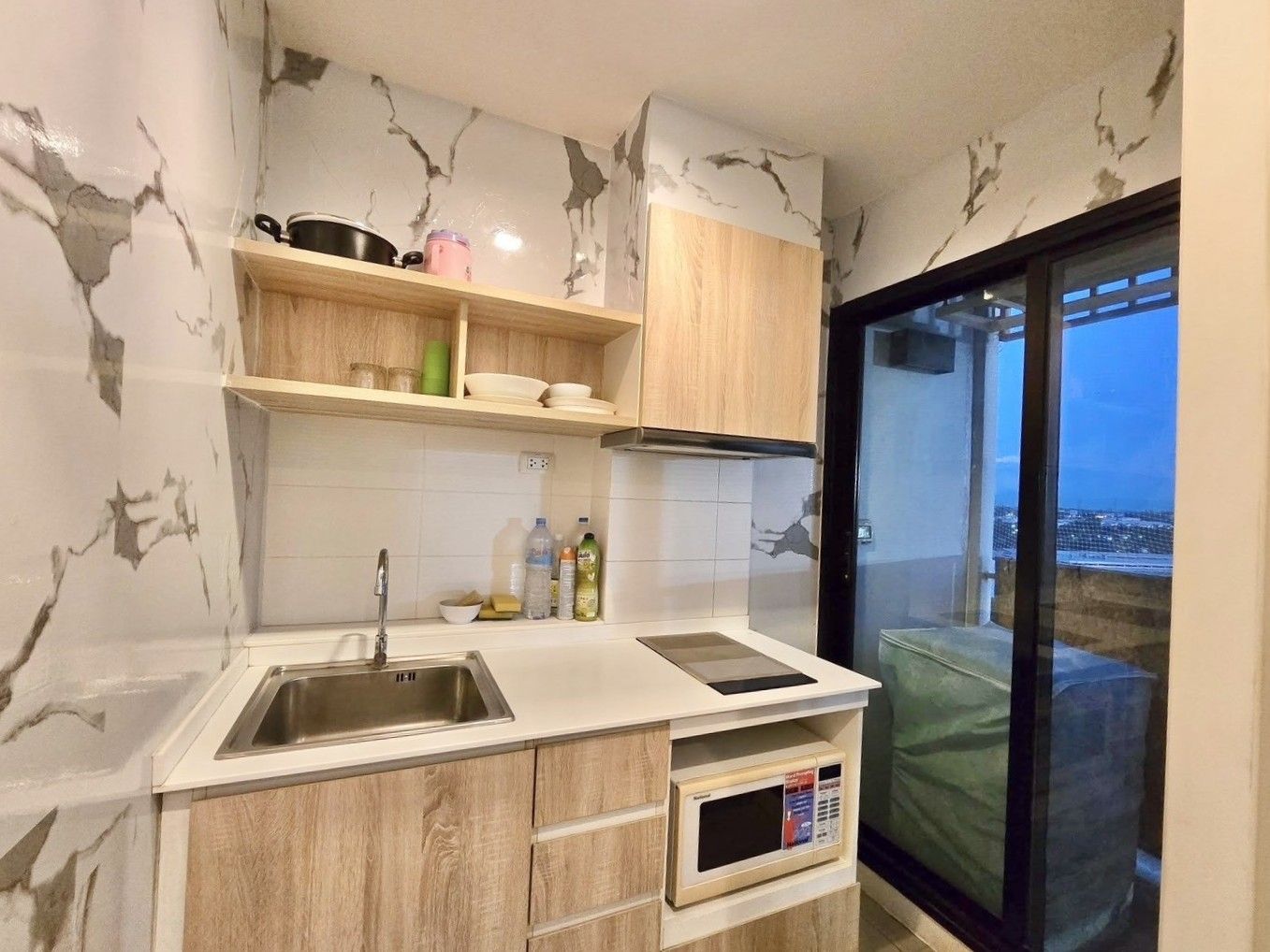 1 卧室 公寓 出租 在  - Image 6