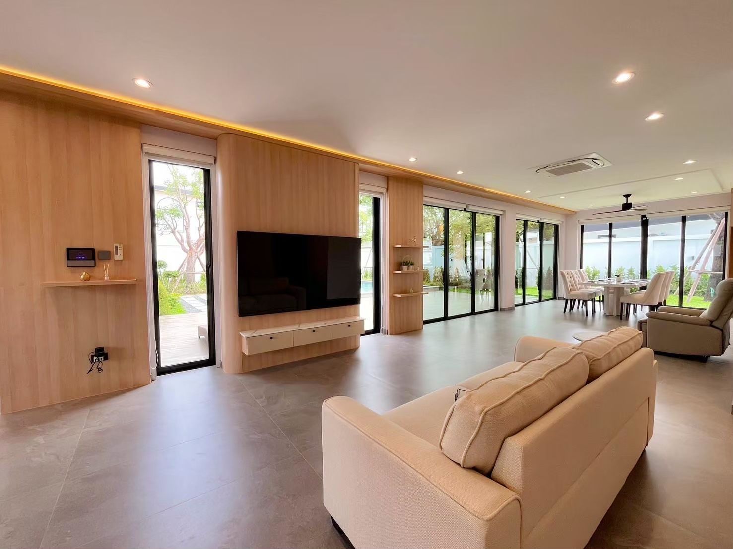 uploads/efe1bc97-da39-4732-9026-bc1cbf882b7a/b0f149cf-d741-4f12-9fc2-b33655e83516