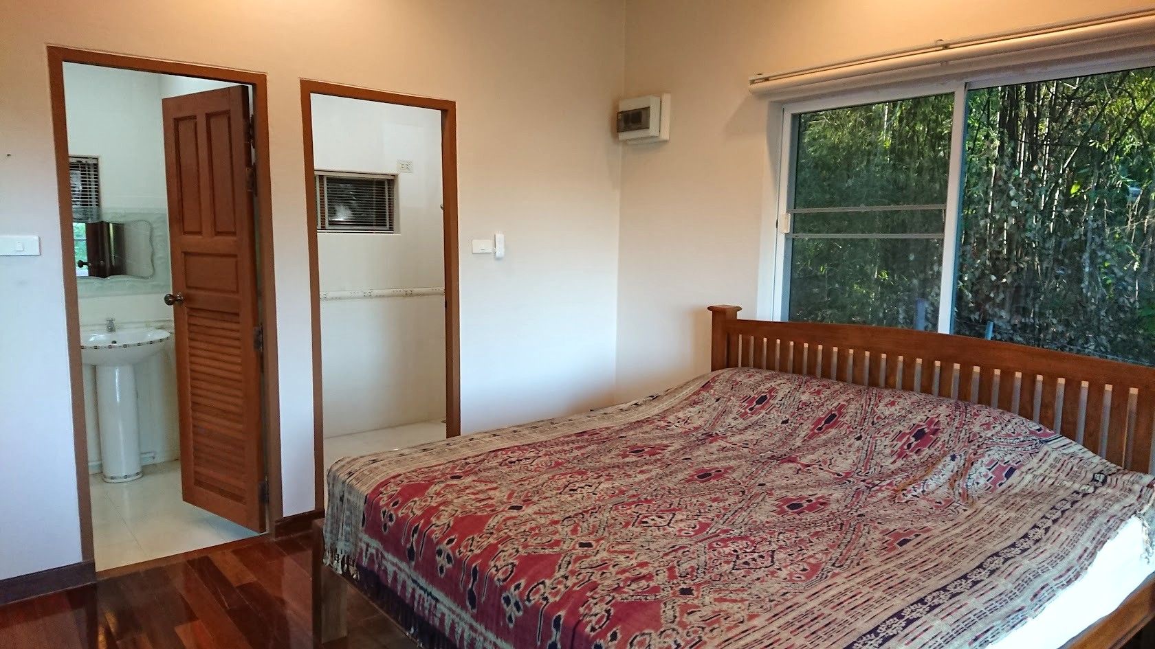 uploads/efe1bc97-da39-4732-9026-bc1cbf882b7a/b1275531-a30a-471b-9a54-bf4e1777bd94