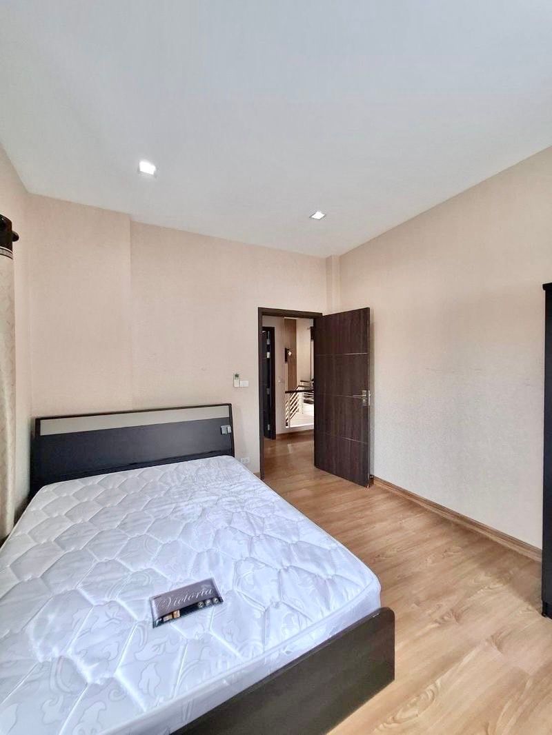 uploads/efe1bc97-da39-4732-9026-bc1cbf882b7a/b1b2767f-8b0c-45c4-8020-e15ab132db65