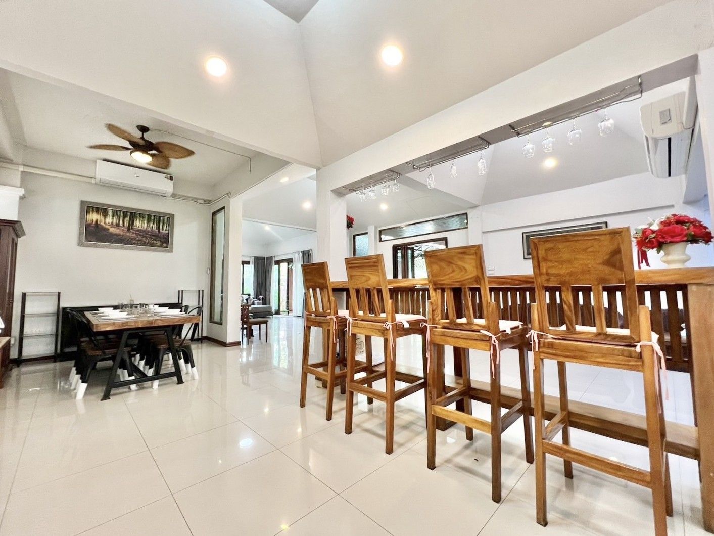 uploads/efe1bc97-da39-4732-9026-bc1cbf882b7a/b29b057d-f905-4e30-a78b-b8f47b4eee38