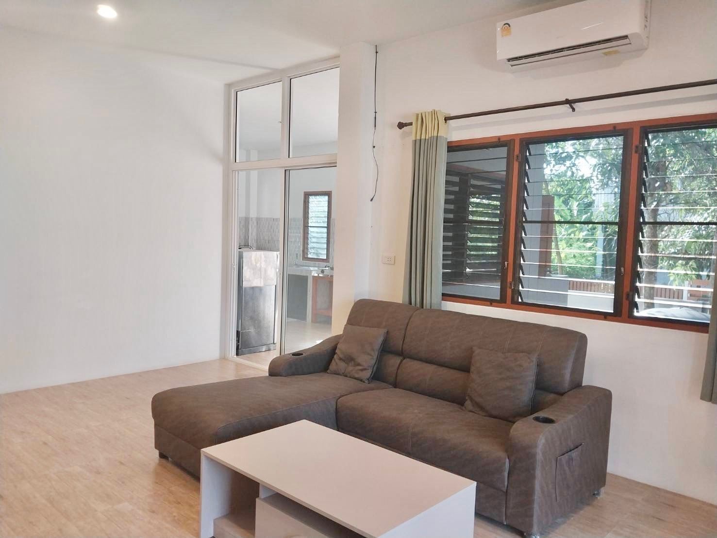 uploads/efe1bc97-da39-4732-9026-bc1cbf882b7a/b3975d7d-ddb4-4d79-a9e6-b4031692c184