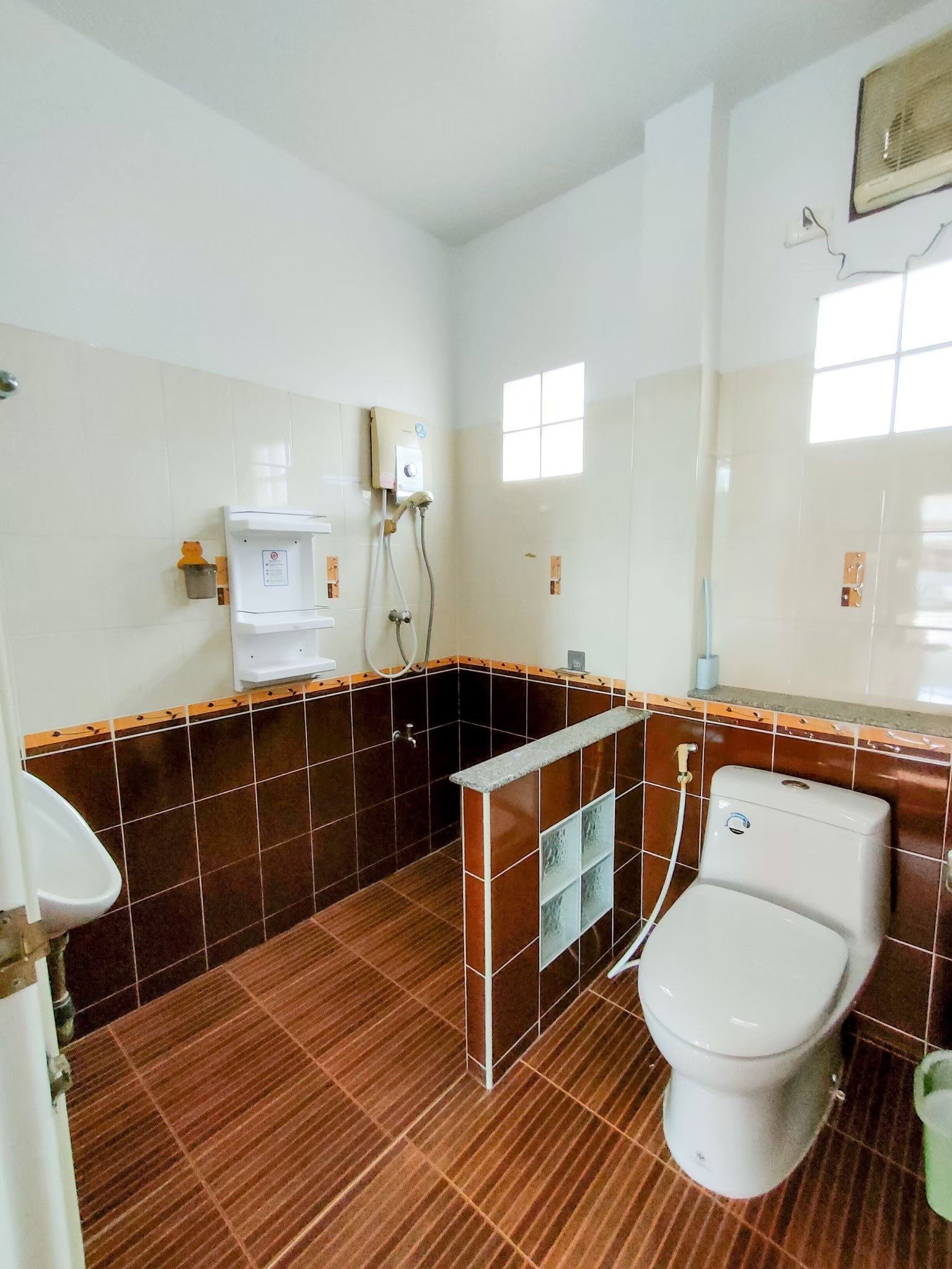 บ้านสินธนา - Image 15