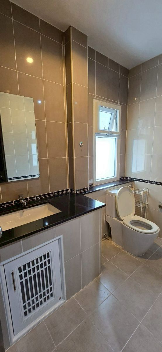 uploads/efe1bc97-da39-4732-9026-bc1cbf882b7a/b44325ec-2b3b-41ea-a7bf-4f46b596037c