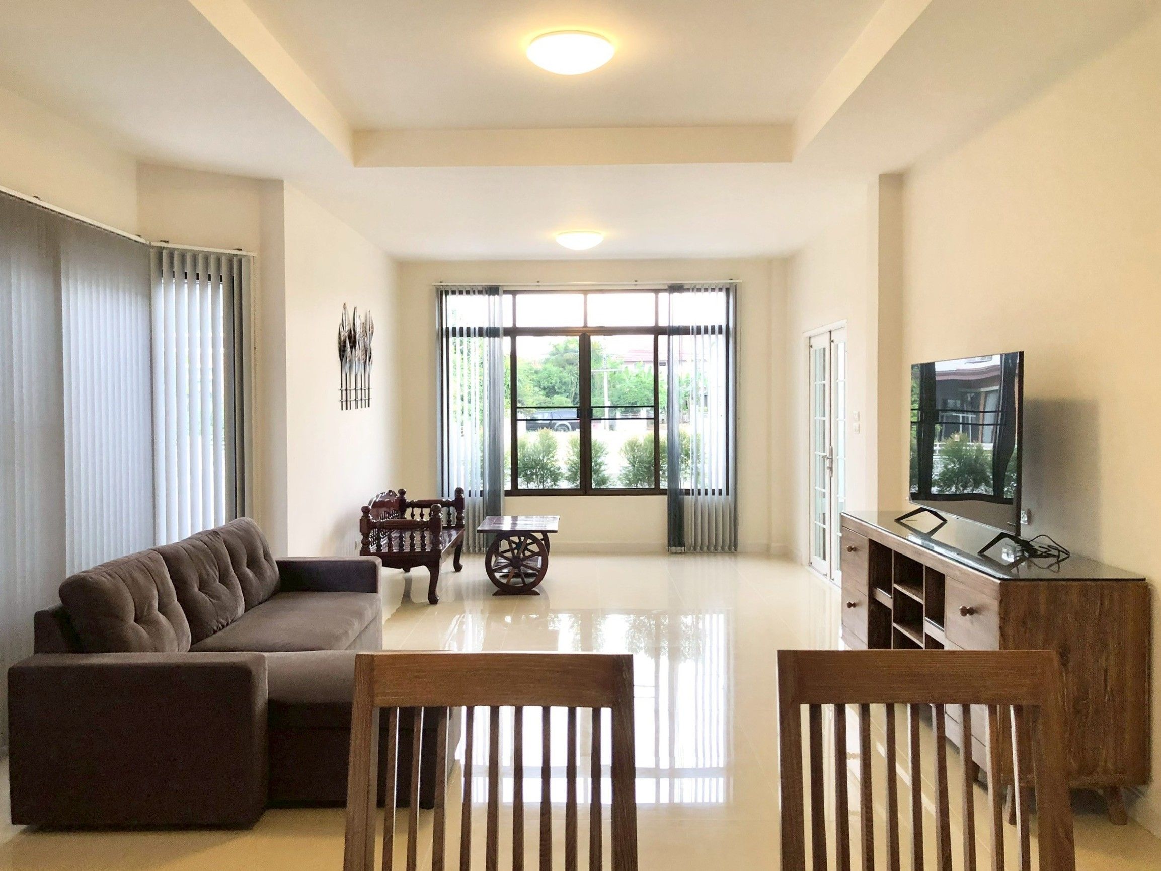 3 卧室 独立房屋 出租 在  - Image 2