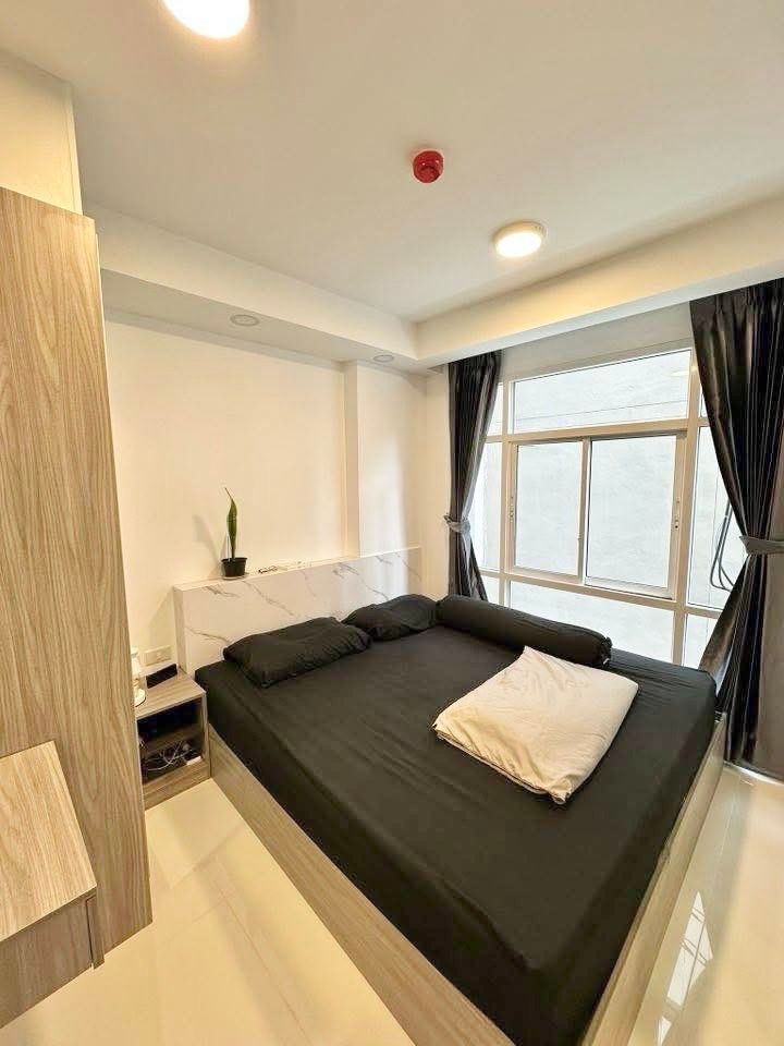 The Green City 2 Condominium - Image 2