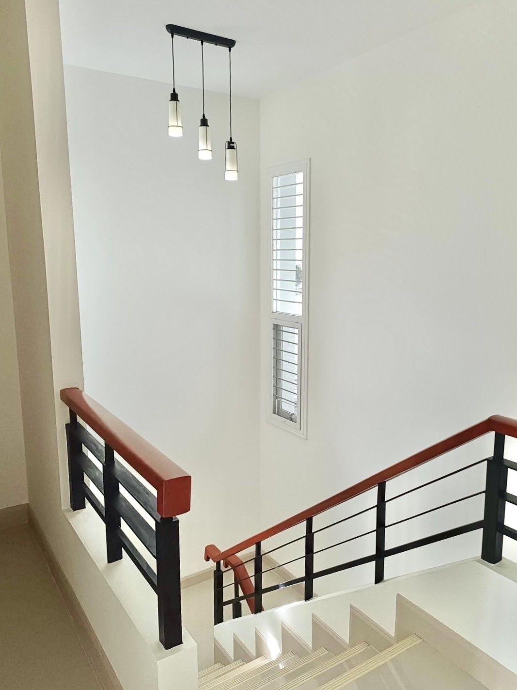 uploads/efe1bc97-da39-4732-9026-bc1cbf882b7a/b8b4f0e7-d6c8-4520-9cca-5569dbc2580a