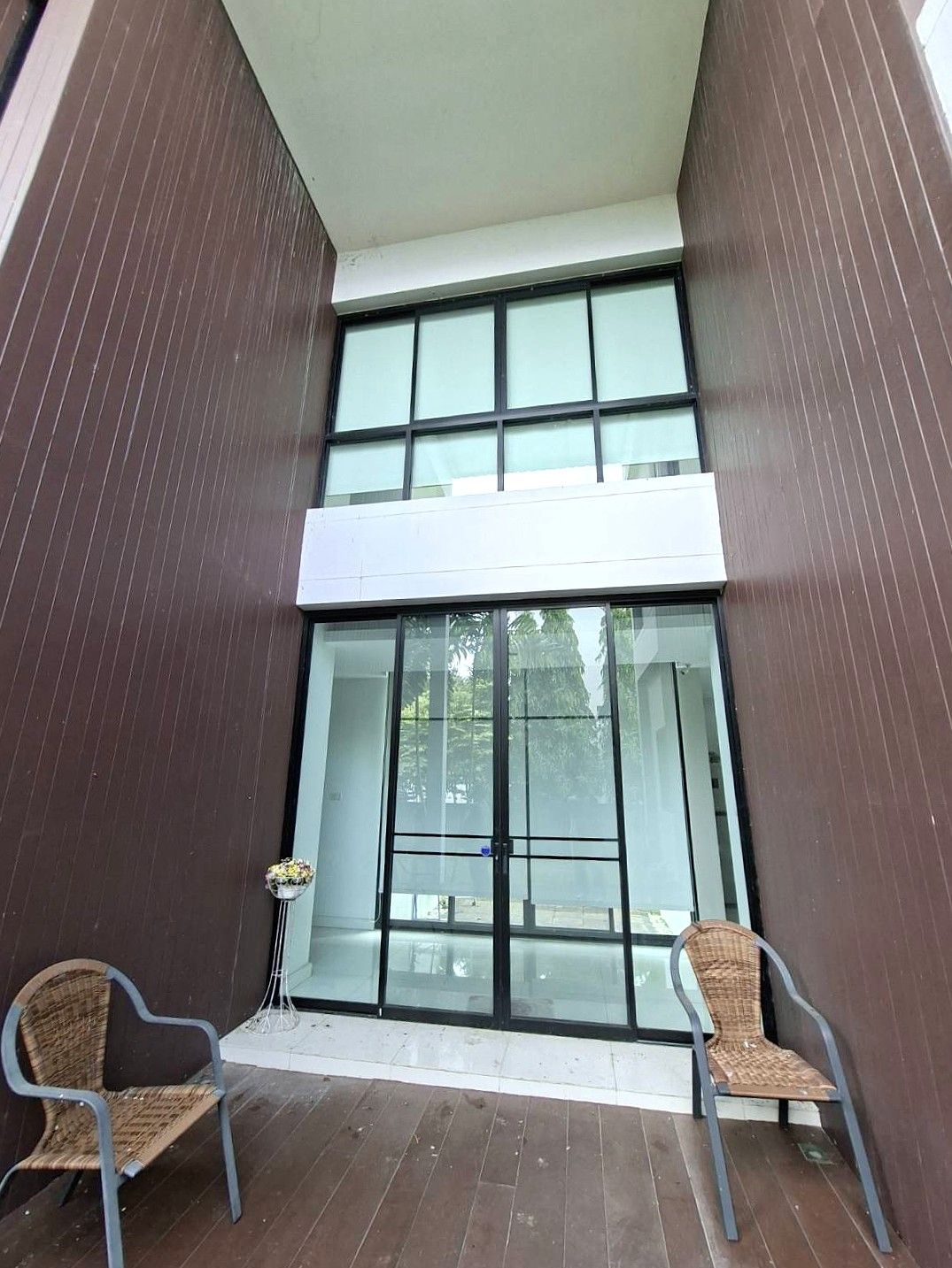 uploads/efe1bc97-da39-4732-9026-bc1cbf882b7a/b909f018-84fb-477f-8956-f45315102109