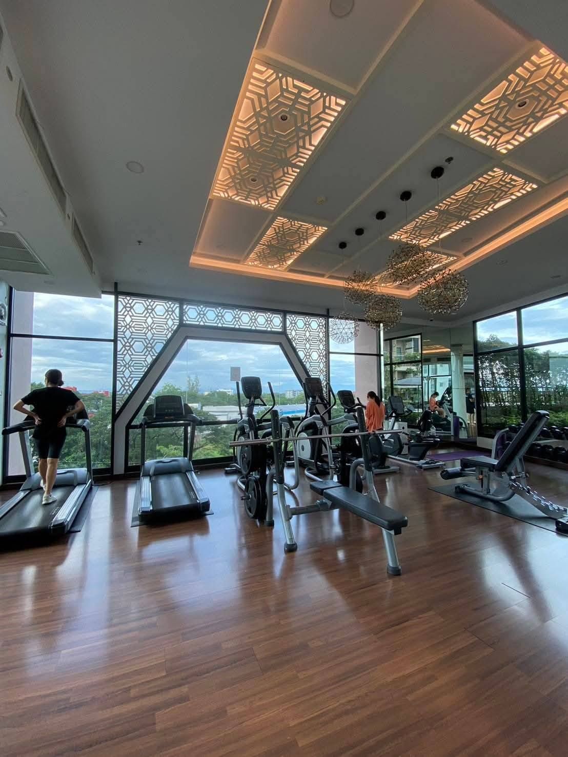 uploads/efe1bc97-da39-4732-9026-bc1cbf882b7a/b956c149-f589-4d1a-b871-2ee151bc1127