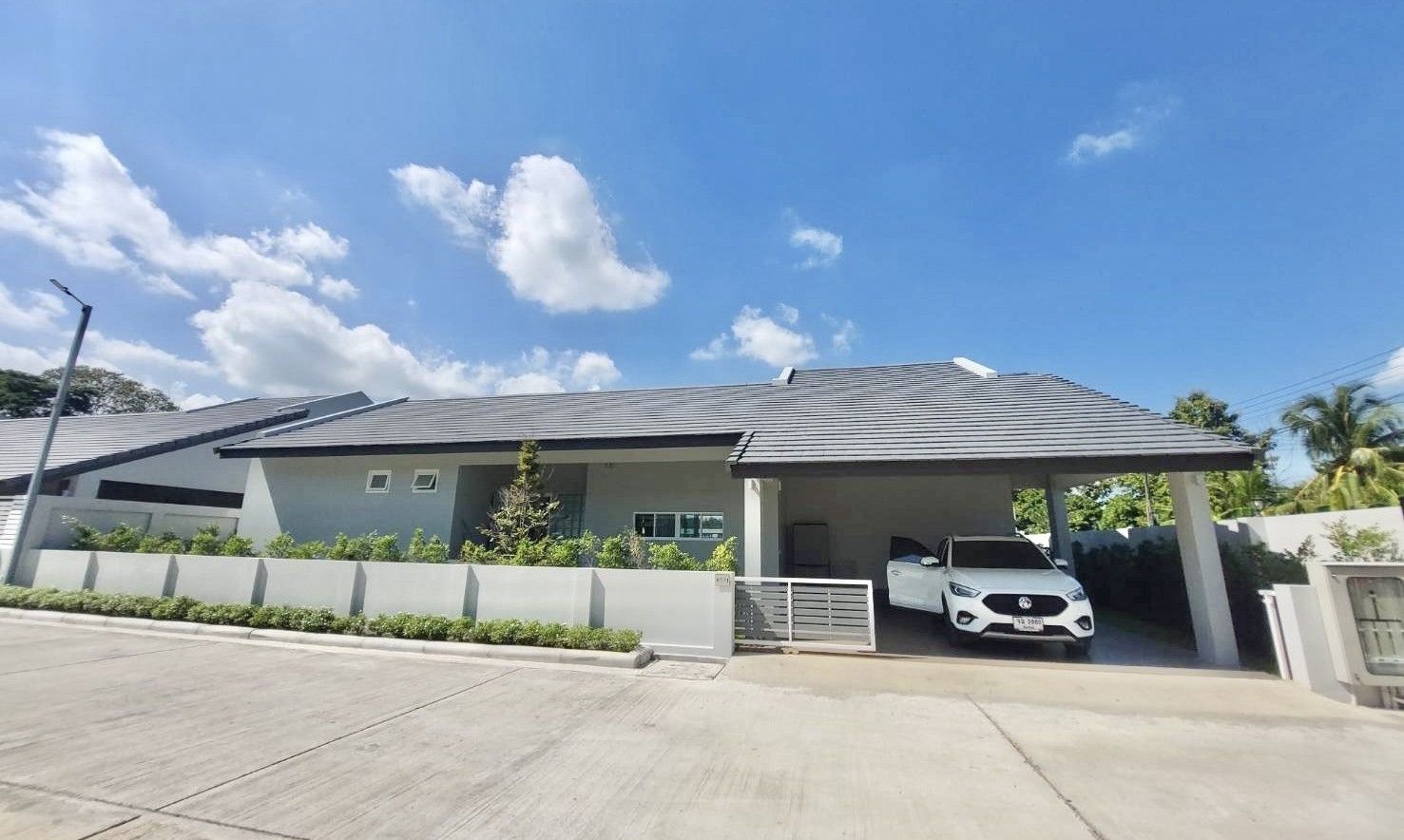 3 Bedroom House For Rent in Ton Pao, San Kamphaeng, Chiang Mai - Image 2