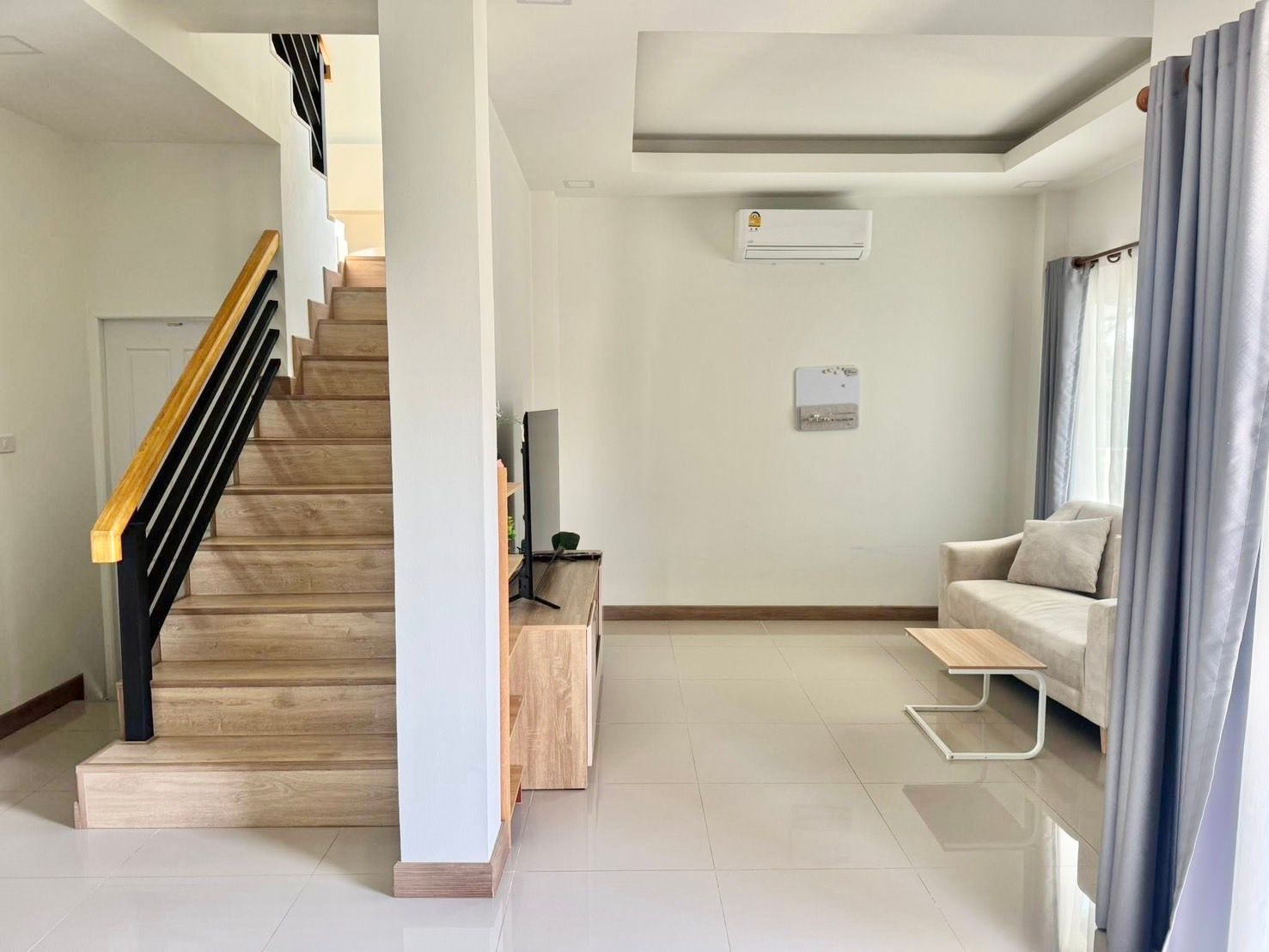 uploads/efe1bc97-da39-4732-9026-bc1cbf882b7a/ba5df21d-d36c-4cd4-b1a3-78c7dae79904