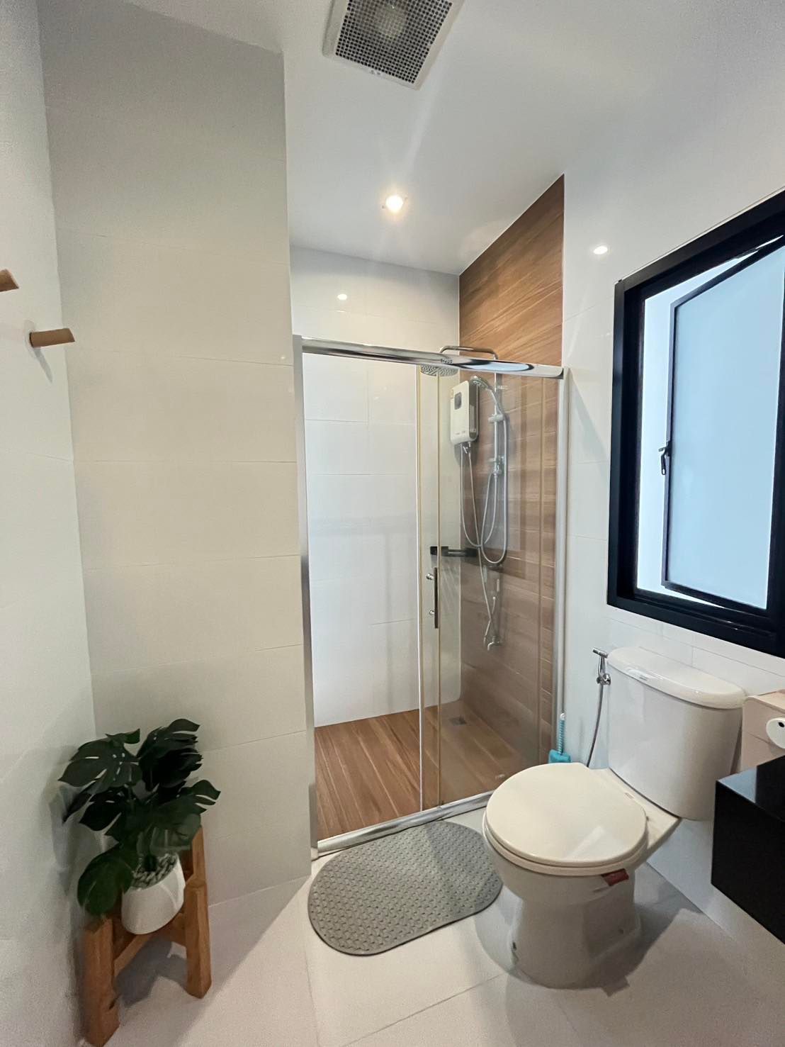 uploads/efe1bc97-da39-4732-9026-bc1cbf882b7a/bcb15ecd-8317-4e15-bb84-04e660eeb8ad