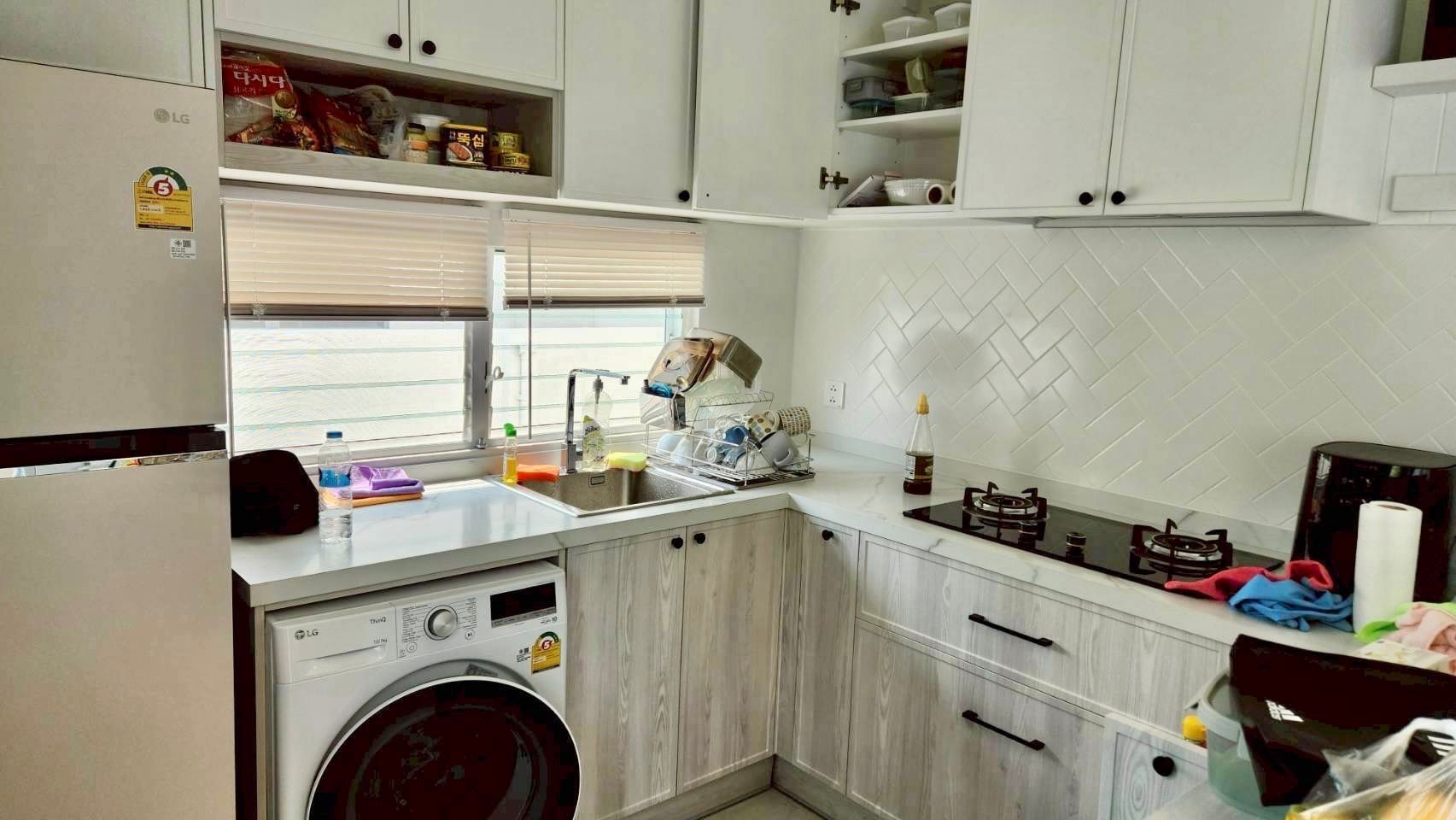 uploads/efe1bc97-da39-4732-9026-bc1cbf882b7a/bcd09146-7e61-4769-8cde-1ae0e335b500