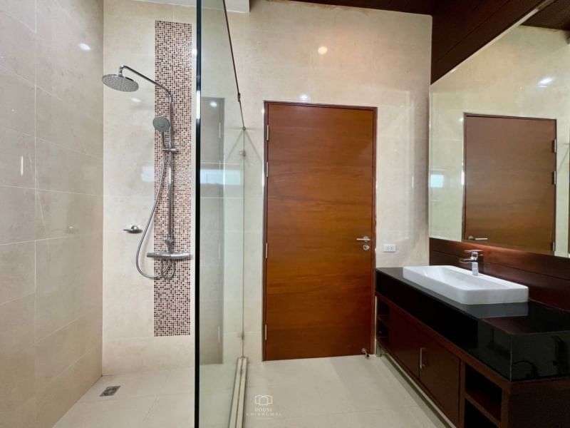 uploads/efe1bc97-da39-4732-9026-bc1cbf882b7a/bd1511e1-f344-47fe-9912-2ce63dbdfdab