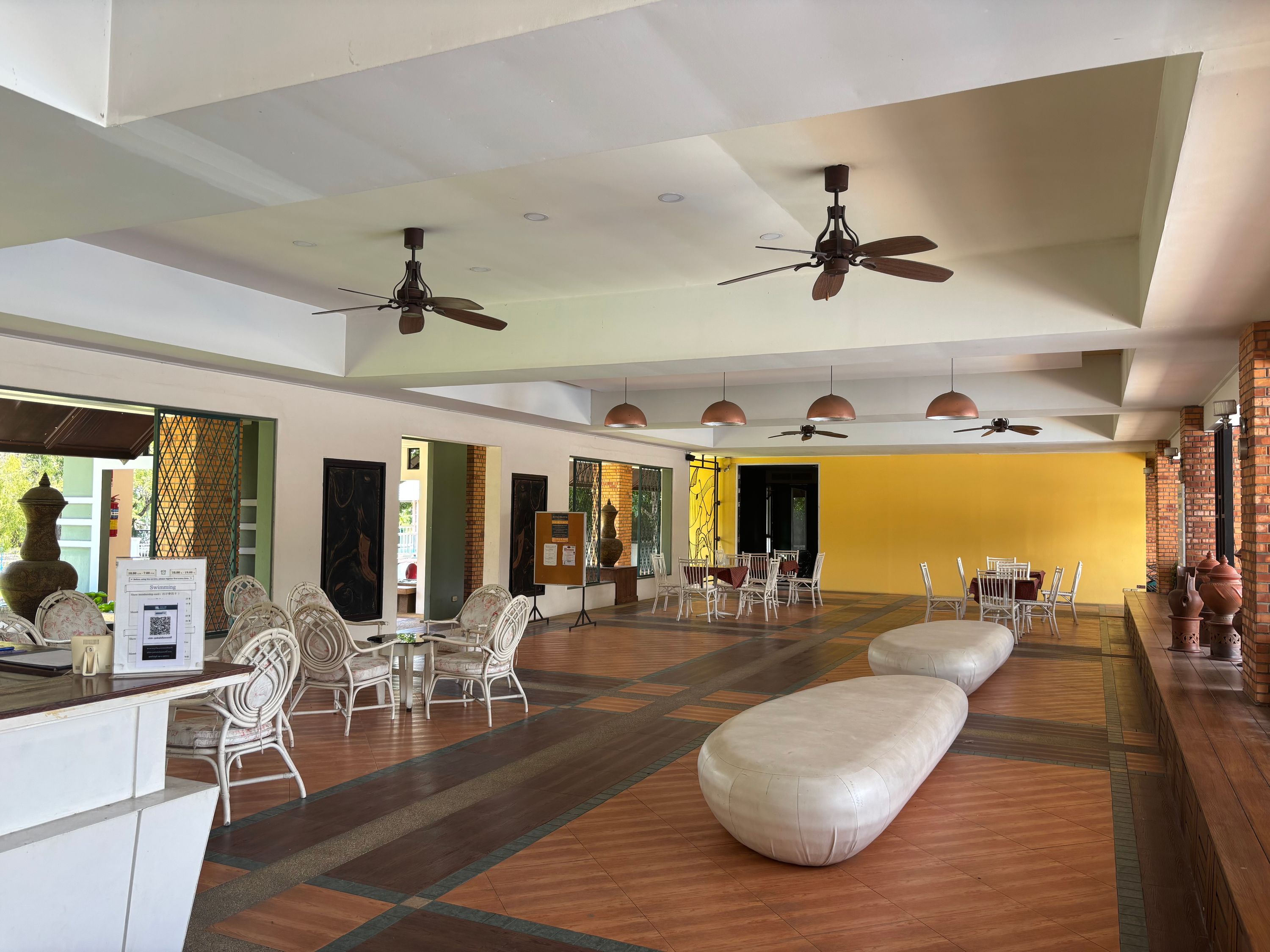 uploads/efe1bc97-da39-4732-9026-bc1cbf882b7a/bd6fc823-3de4-4c79-b2e2-fc74d0b8ddc1