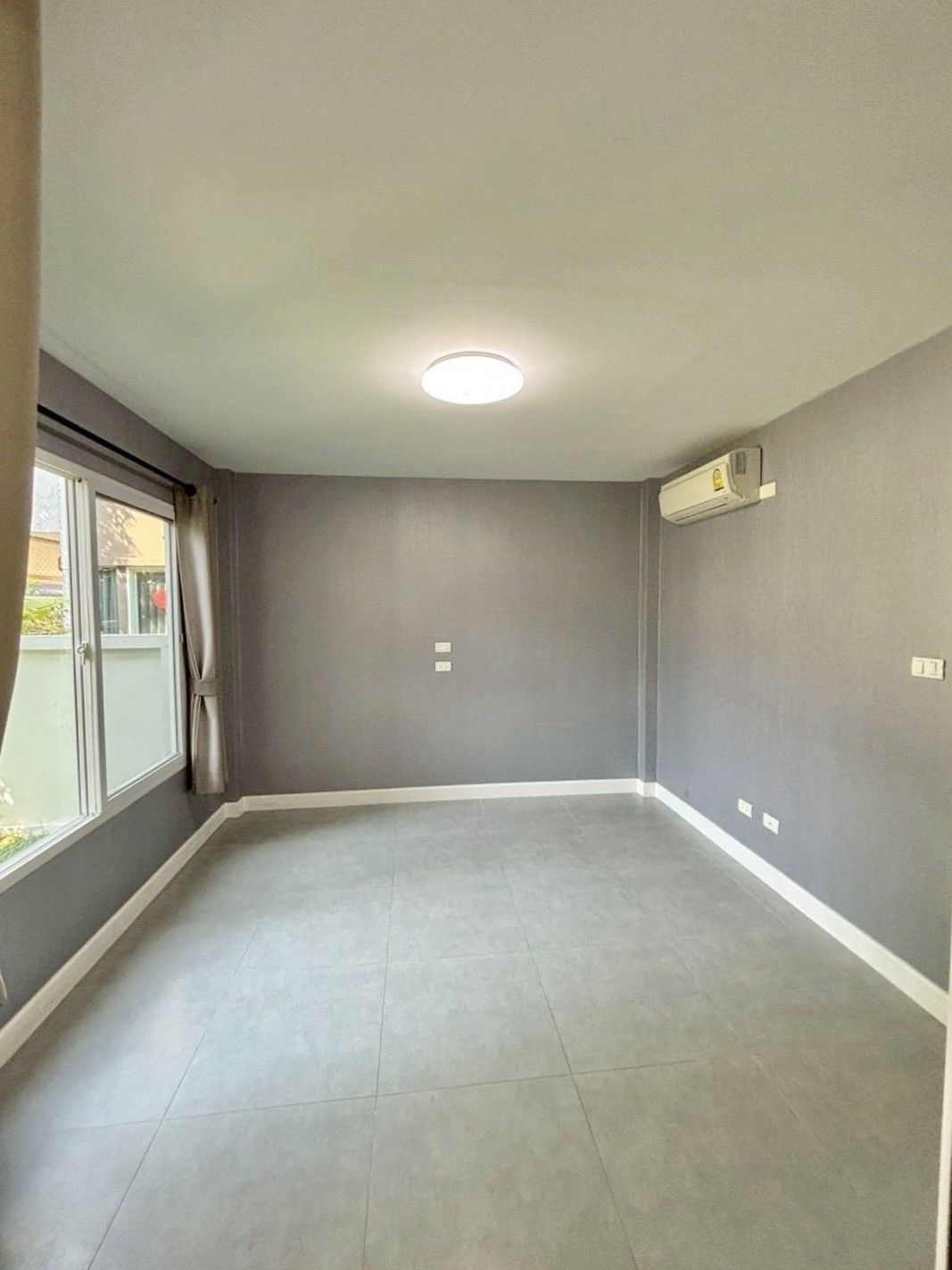 Siwalee Meechok - Image 9