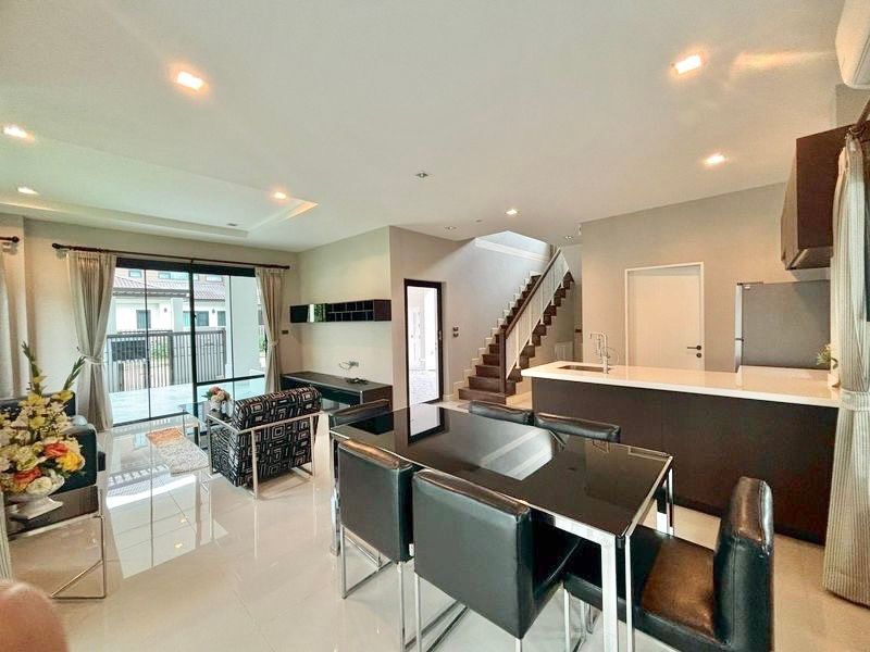 uploads/efe1bc97-da39-4732-9026-bc1cbf882b7a/be147fa4-2f43-47c3-a8af-923511133fa3