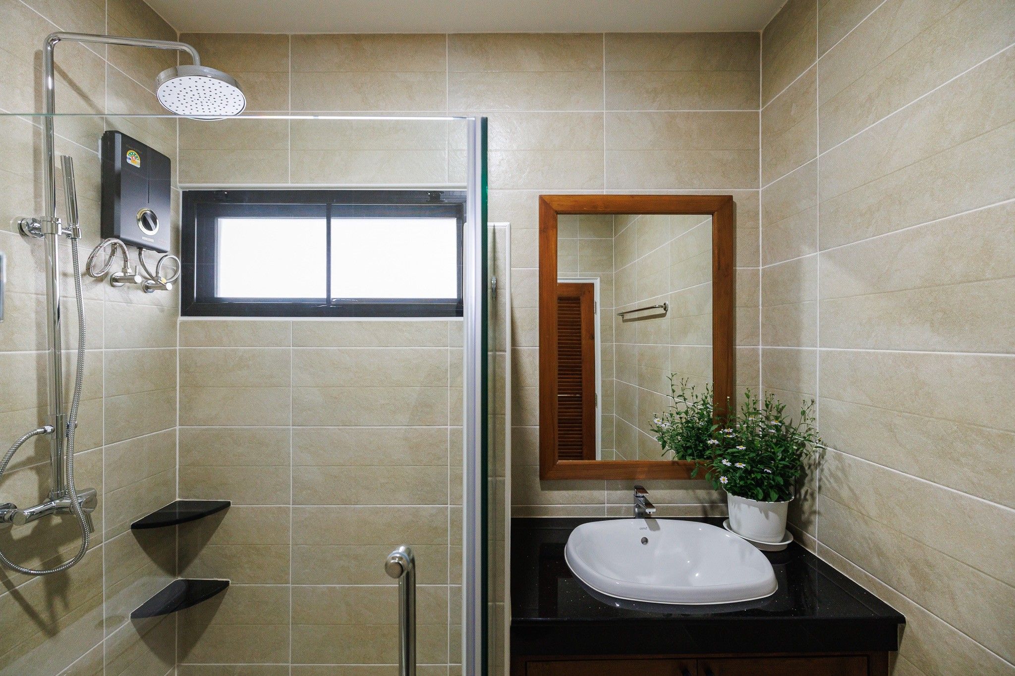 5 卧室 独立房屋 出售 在  - Image 24