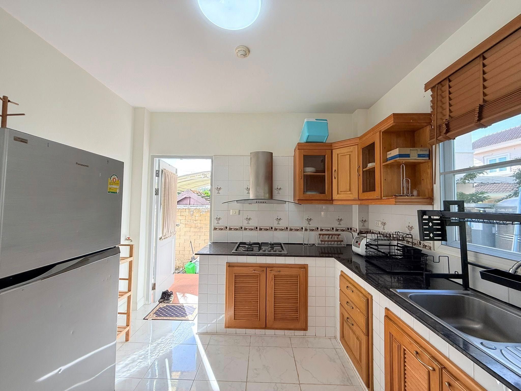 uploads/efe1bc97-da39-4732-9026-bc1cbf882b7a/bf5d15dc-99ac-41fb-8aca-d9eeb023d2a4