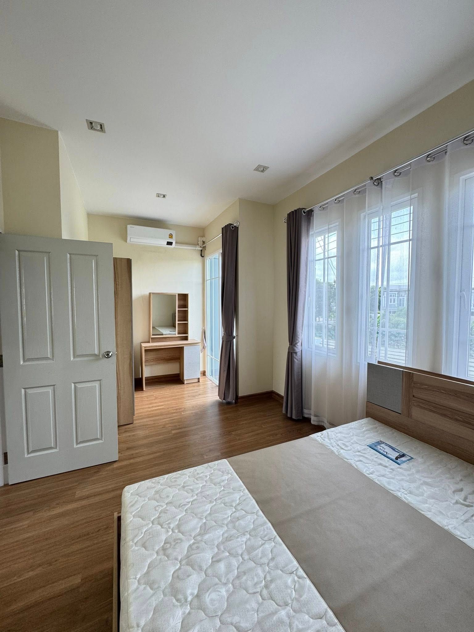 uploads/efe1bc97-da39-4732-9026-bc1cbf882b7a/bfd775a1-f70d-47a1-a3b1-34d8ae3281ba