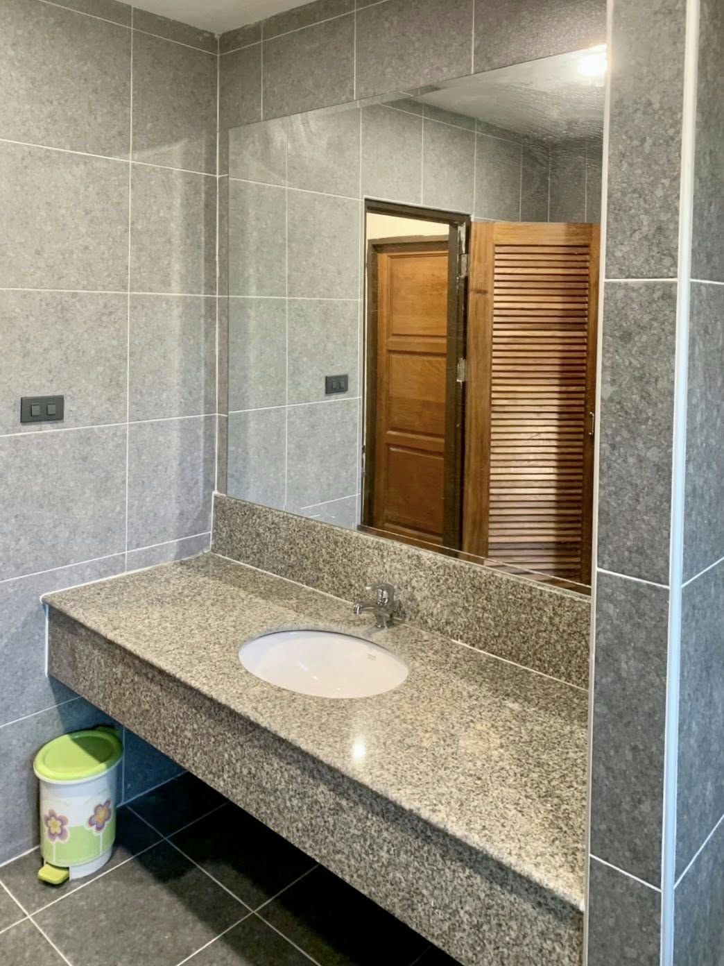 uploads/efe1bc97-da39-4732-9026-bc1cbf882b7a/c2a3e6bf-e28e-4803-849d-e508aede24ae