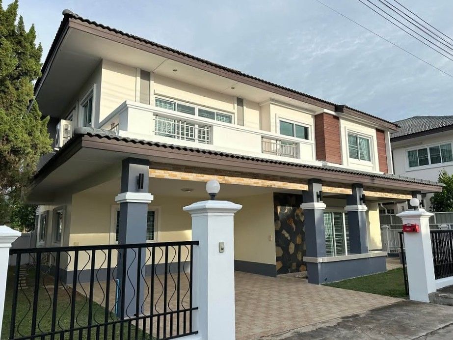 6 Bedroom House For Rent in San Phak Wan, Hang Dong, Chiang Mai - Image 15