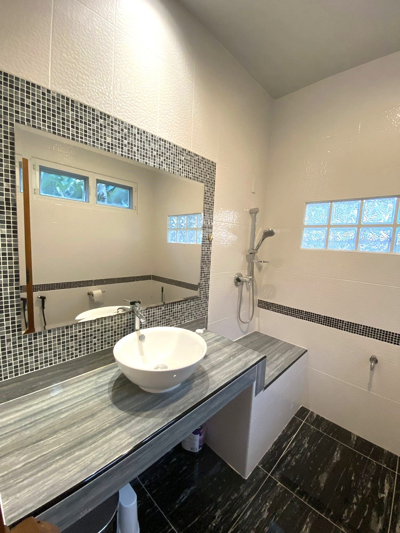 uploads/efe1bc97-da39-4732-9026-bc1cbf882b7a/c4bfee9a-e06d-45a2-bcc4-db20ff004243