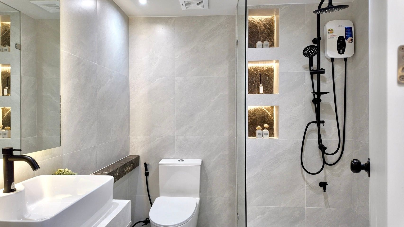 uploads/efe1bc97-da39-4732-9026-bc1cbf882b7a/c60c6b92-9776-4123-bc40-07f7fe30bda2