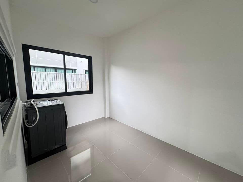 uploads/efe1bc97-da39-4732-9026-bc1cbf882b7a/c63d8017-dc0d-4e64-8e5a-d27a9348914c