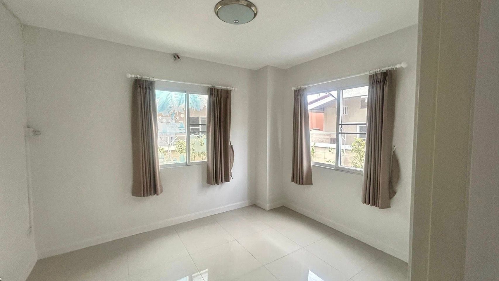 Karnkanok ville 15 - Image 15