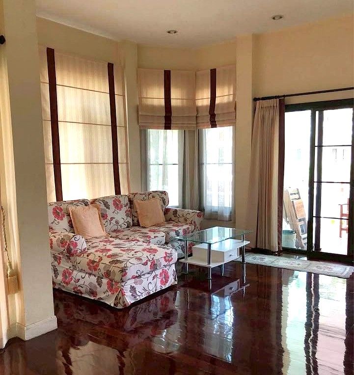 uploads/efe1bc97-da39-4732-9026-bc1cbf882b7a/c7fa1454-0b3f-4ce0-9072-58b0f9b1cb5e