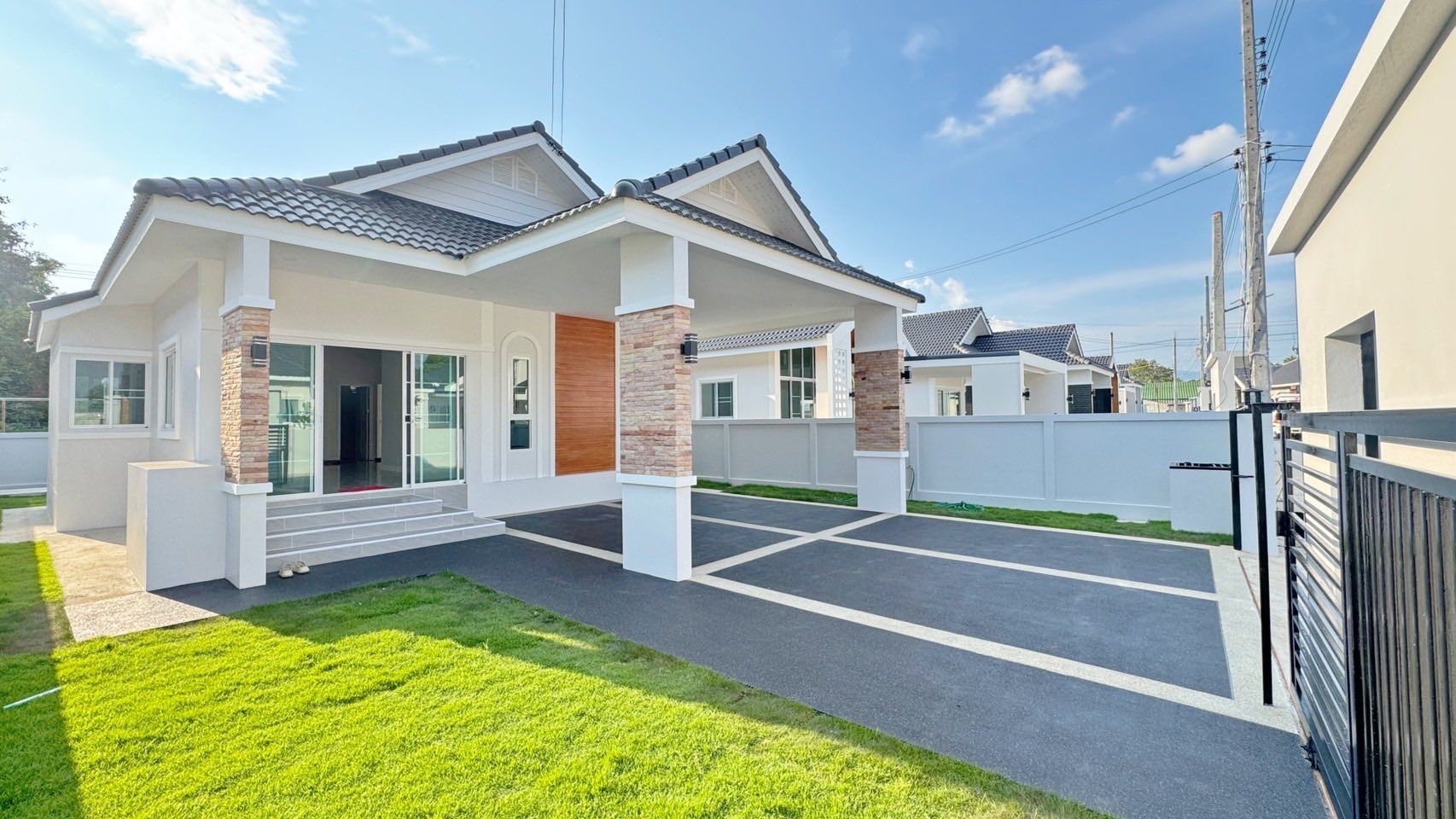 3 ห้องนอน บ้านเดี่ยว สำหรับเช่า ใน น้ำแพร่, หางดง, เชียงใหม่ - Image 1