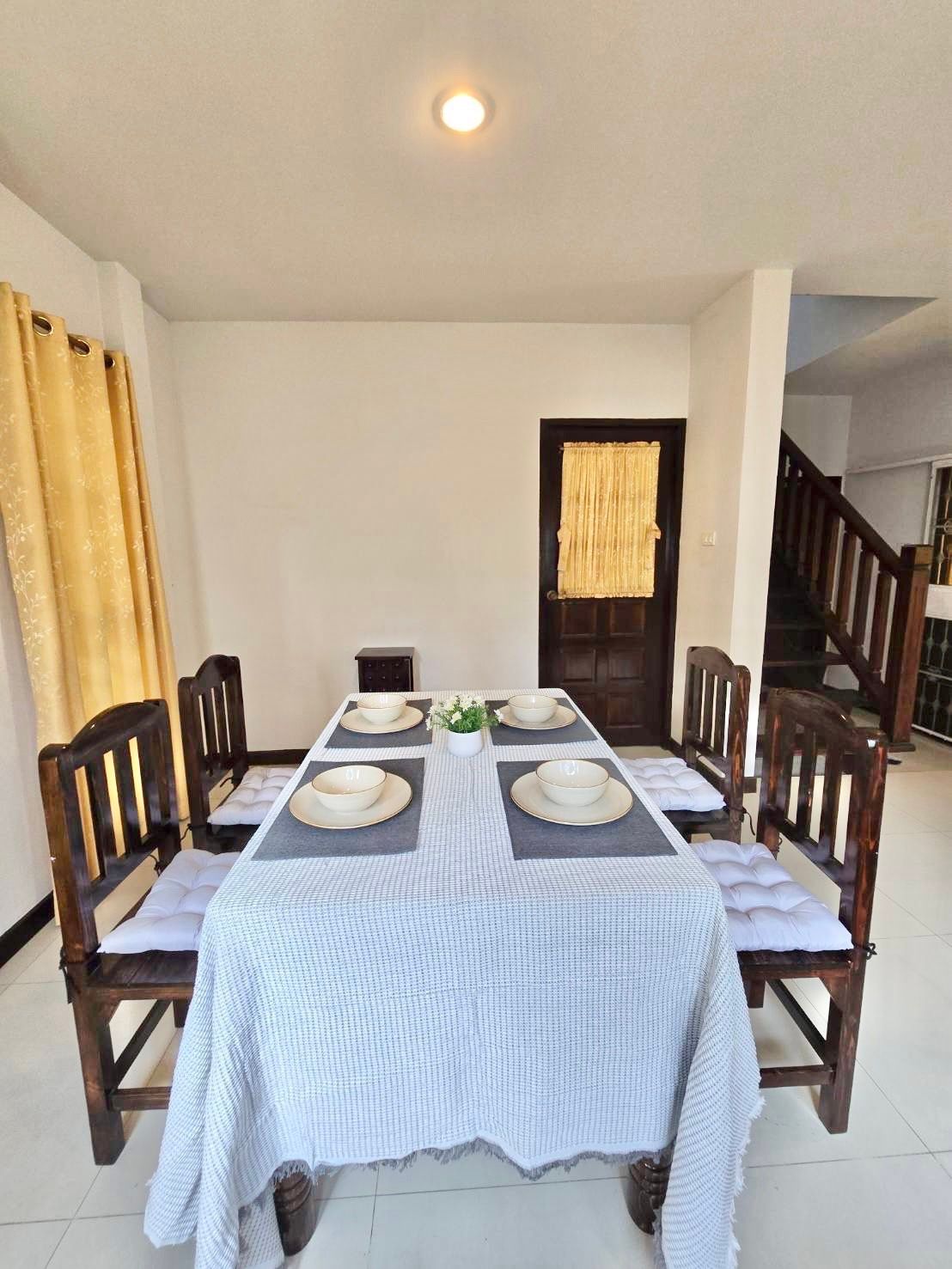 uploads/efe1bc97-da39-4732-9026-bc1cbf882b7a/ca4f9baa-3a57-43d3-8fd2-d8b95a9af30a