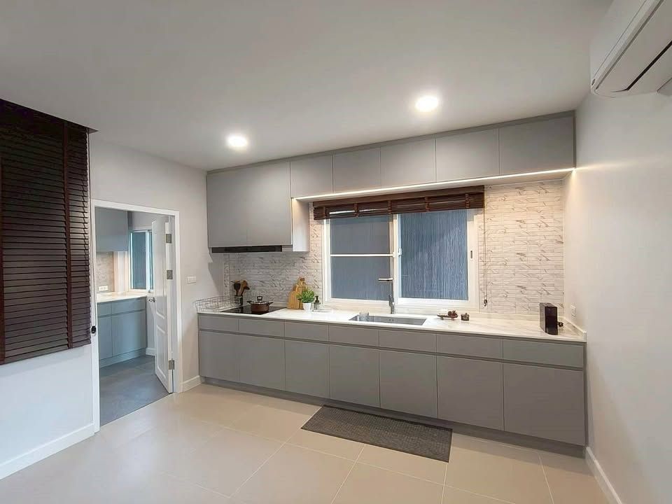 4 卧室 独立房屋 出租 在  - Image 5