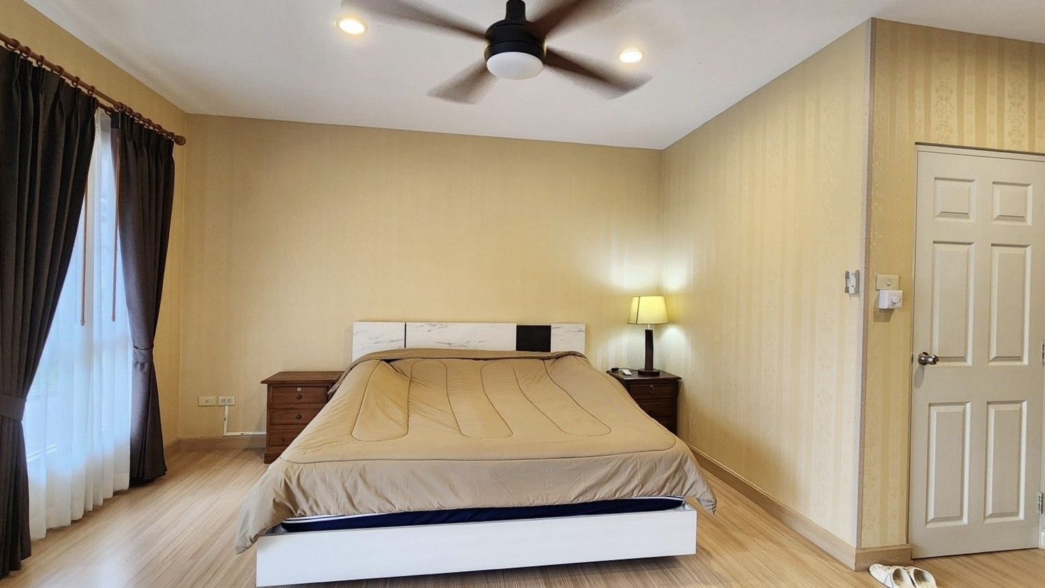 uploads/efe1bc97-da39-4732-9026-bc1cbf882b7a/caff1291-d590-4311-ae21-7b0ca7e328d8