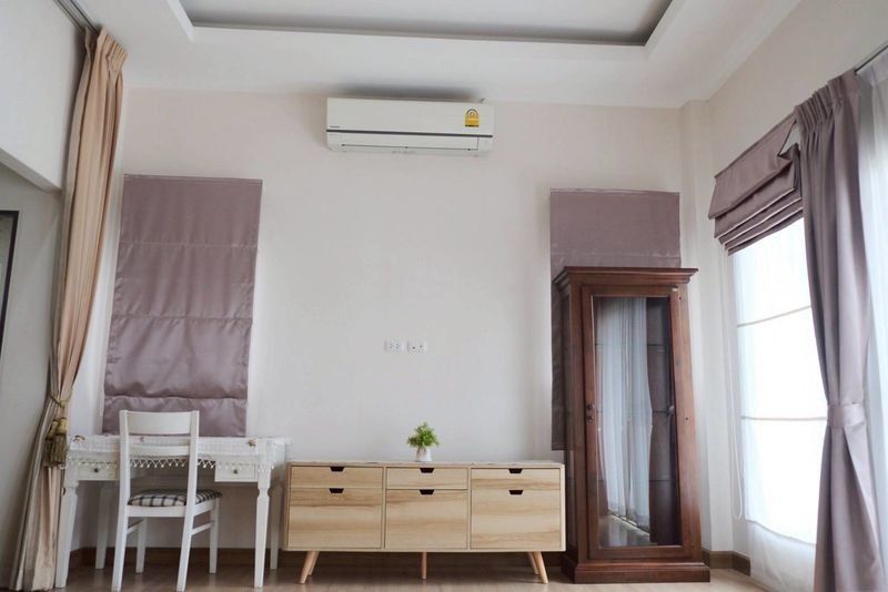 4 卧室 独立房屋 出租 在  - Image 8