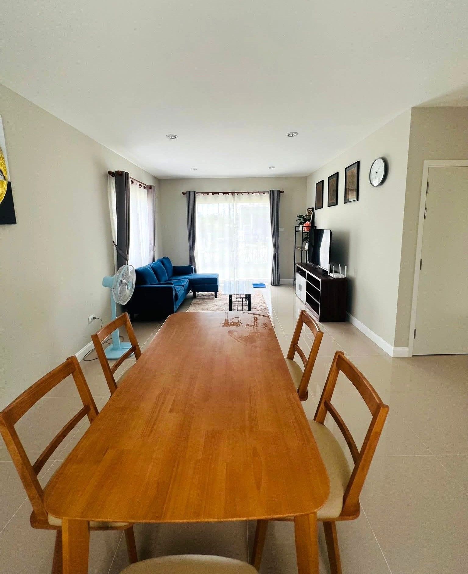 uploads/efe1bc97-da39-4732-9026-bc1cbf882b7a/cba73d4e-8a95-441f-b935-f7dbecc8ff70