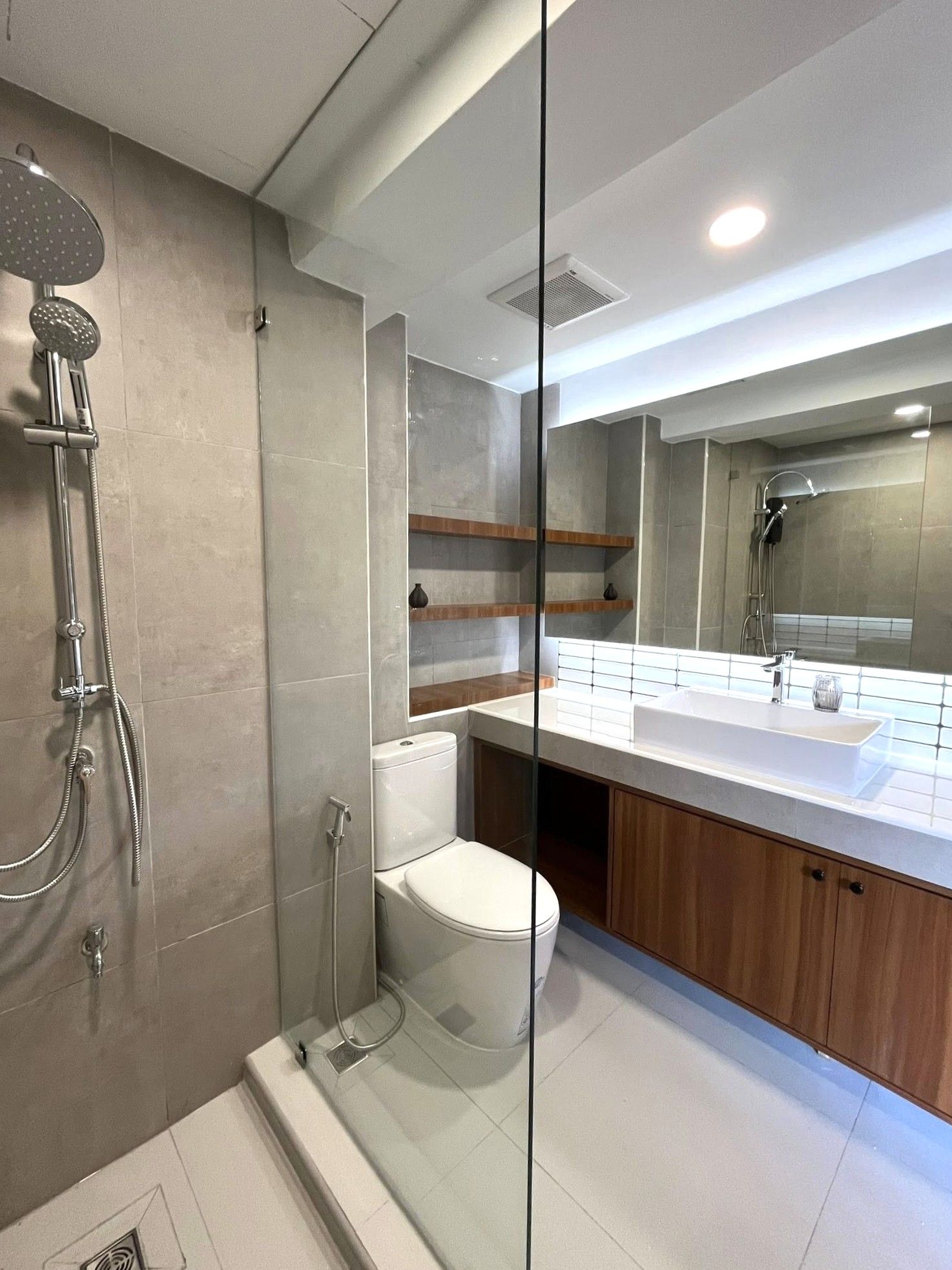 Srithana Condominium 1 - Image 9