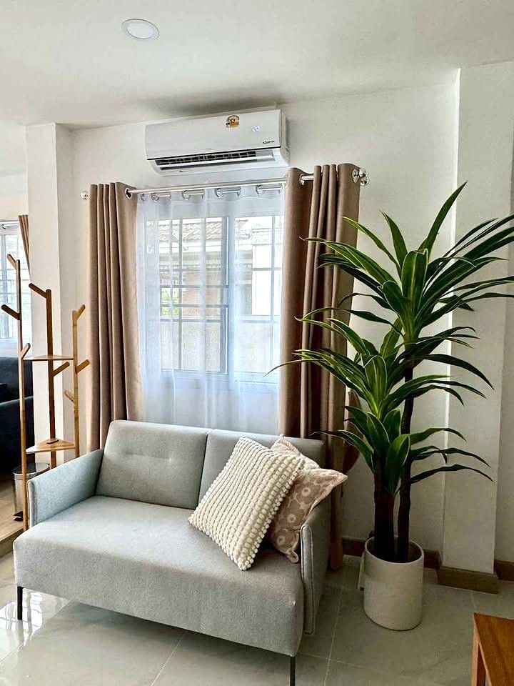 3 卧室 独立房屋 出售 在  - Image 4