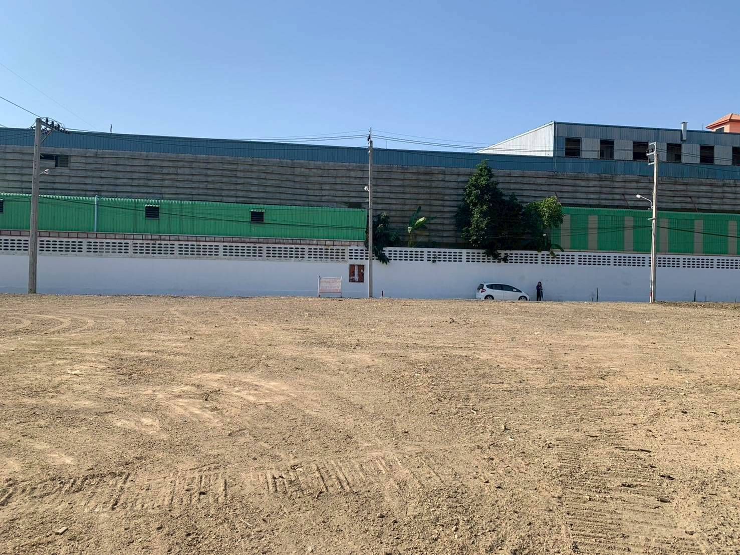  土地 出租 在  - Image 2