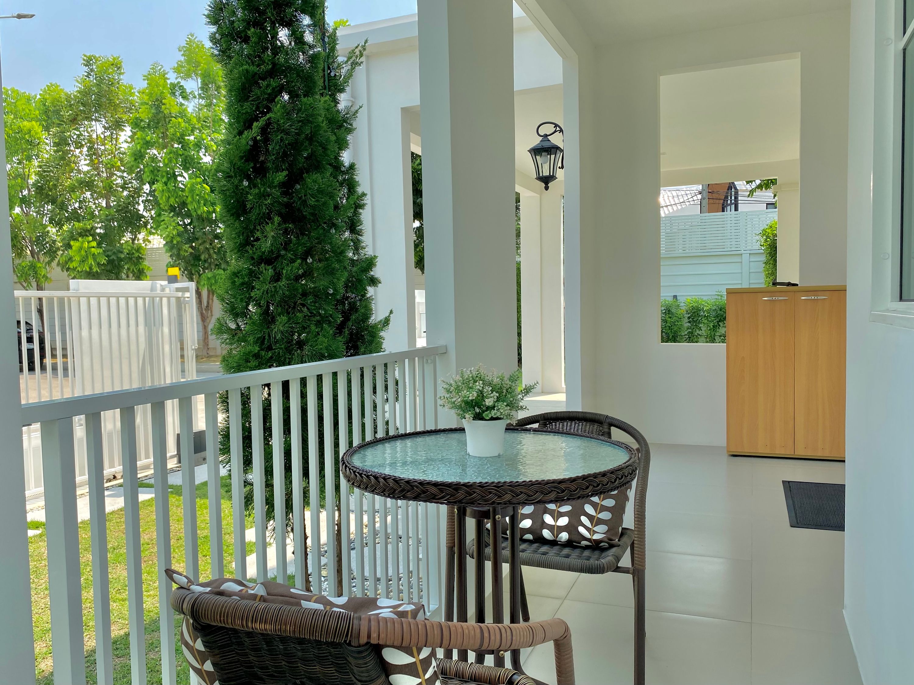 uploads/efe1bc97-da39-4732-9026-bc1cbf882b7a/cd265806-e5f4-4d85-b8e1-9a0cb9ffc565