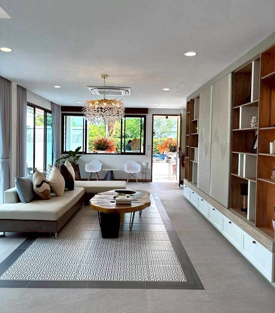 uploads/efe1bc97-da39-4732-9026-bc1cbf882b7a/cdad3a31-2b49-4cb3-b107-ec0adce76183