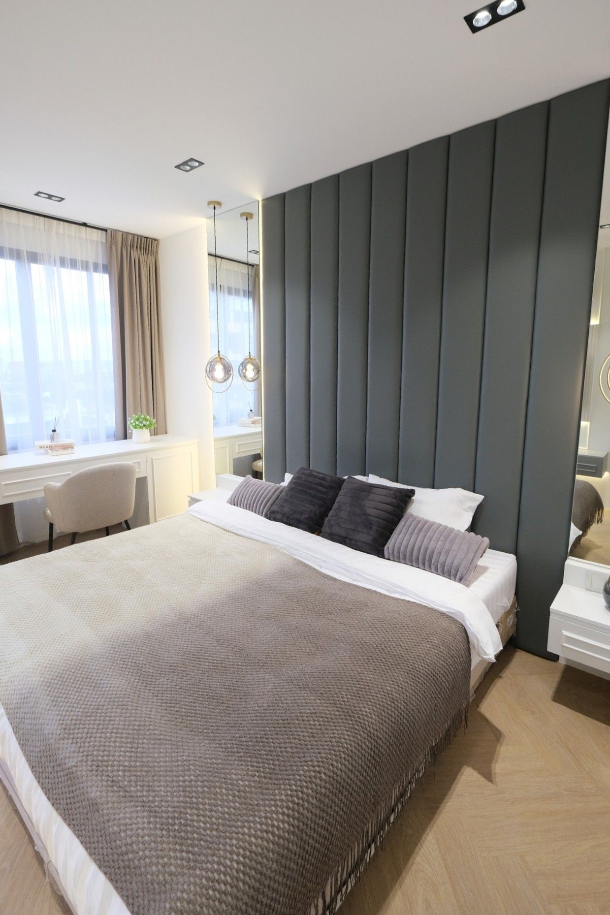 Hill Park 2 - Image 4