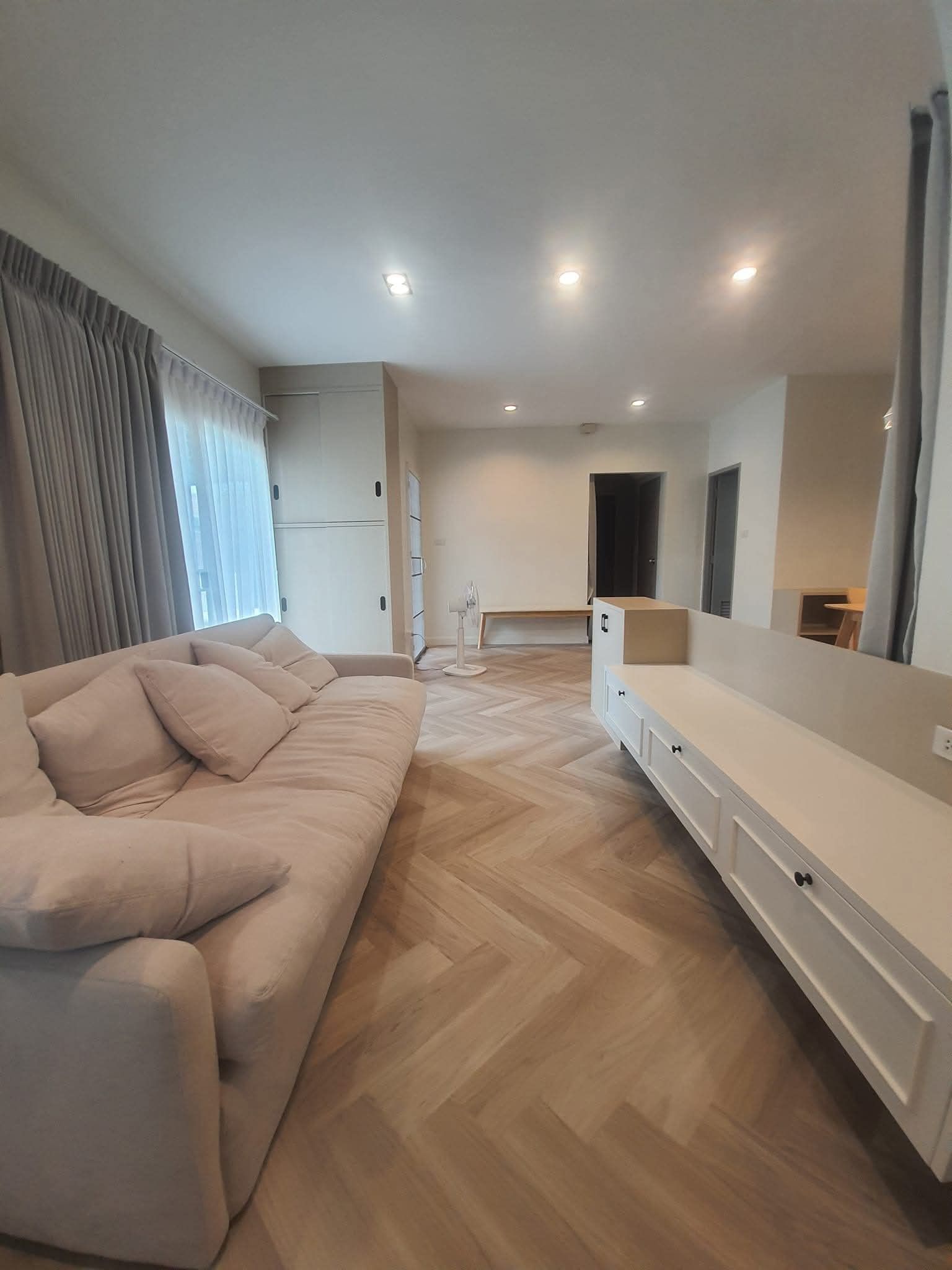 uploads/efe1bc97-da39-4732-9026-bc1cbf882b7a/cf472b38-3425-47ce-9273-ff7a0a4fa1a1