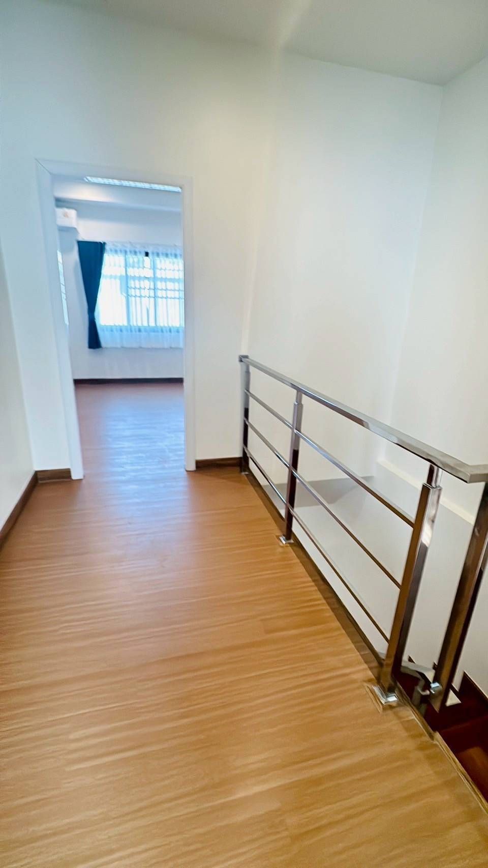 3 Bedroom Townhouse For Rent in Nong Phueng, Saraphi, Chiang Mai - Image 9