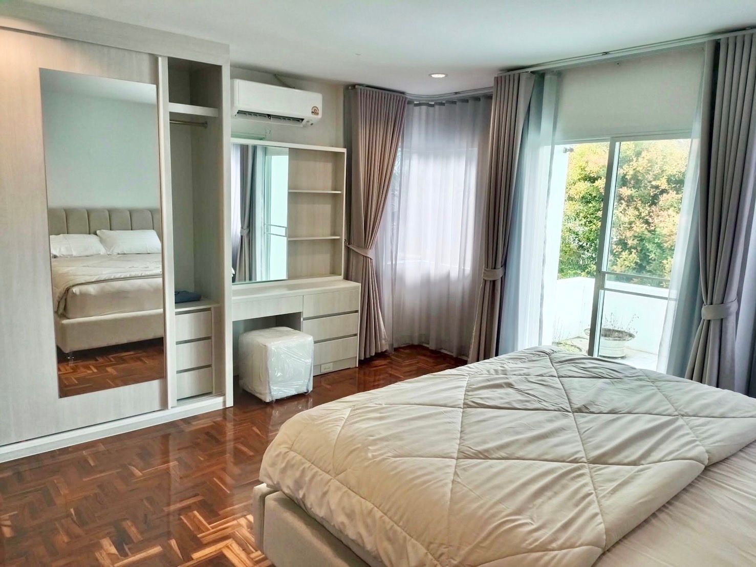 uploads/efe1bc97-da39-4732-9026-bc1cbf882b7a/d0af8fb7-a354-41f8-923d-51eac7f9bf1a