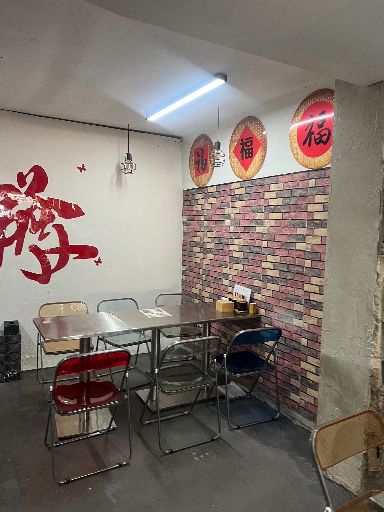 uploads/efe1bc97-da39-4732-9026-bc1cbf882b7a/d2eab2a9-07cc-4870-a159-405a612c8475