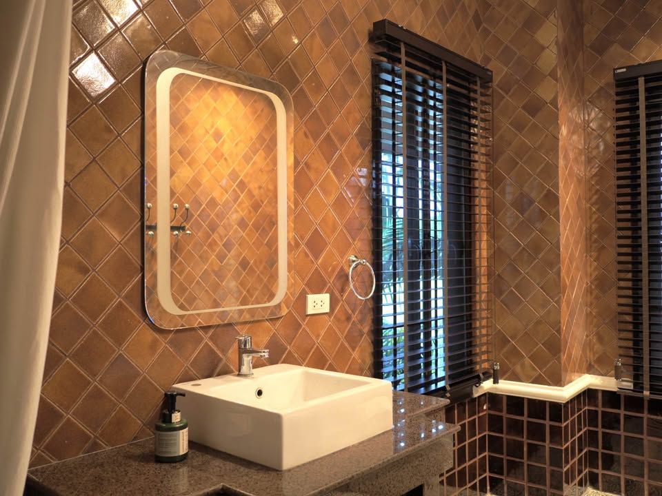 5 卧室 独立房屋 出租 在  - Image 12